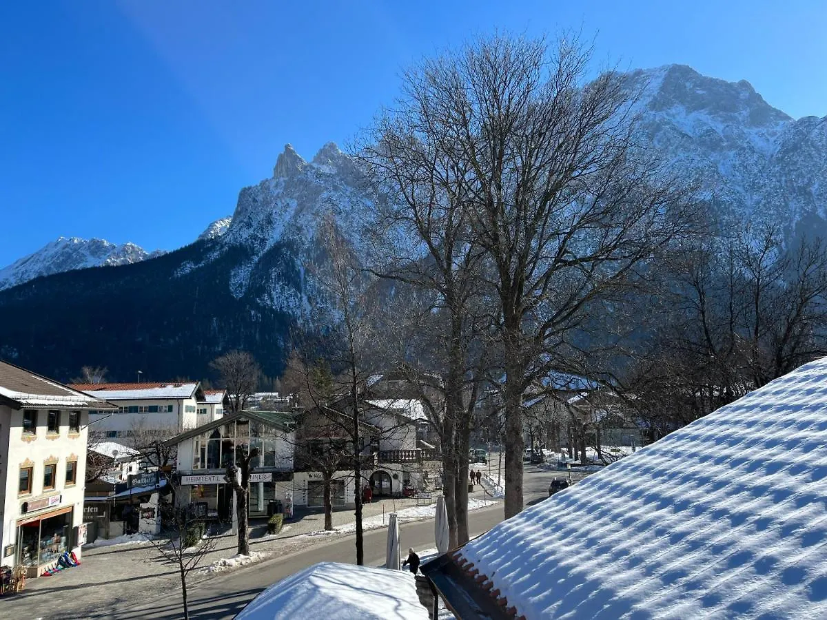 Ferienwohnung Seidl Wohnung Violine Mittenwald 0*,  Duitsland